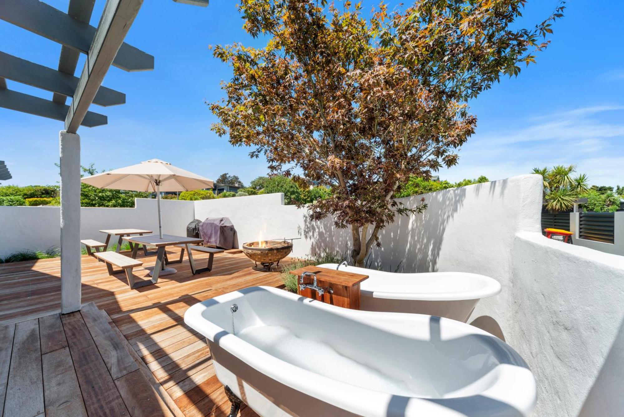 Hilltop House - Taupo Luaran gambar